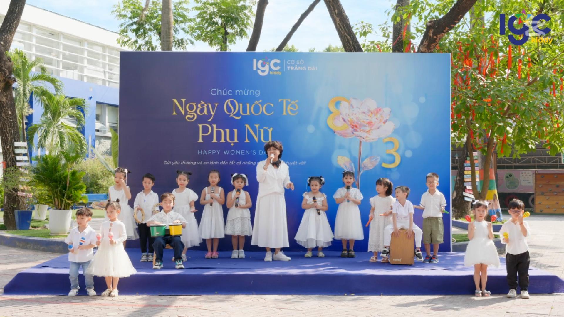 ĐỒNG DIỄN " BA NGỌN NẾN LUNG LINH"