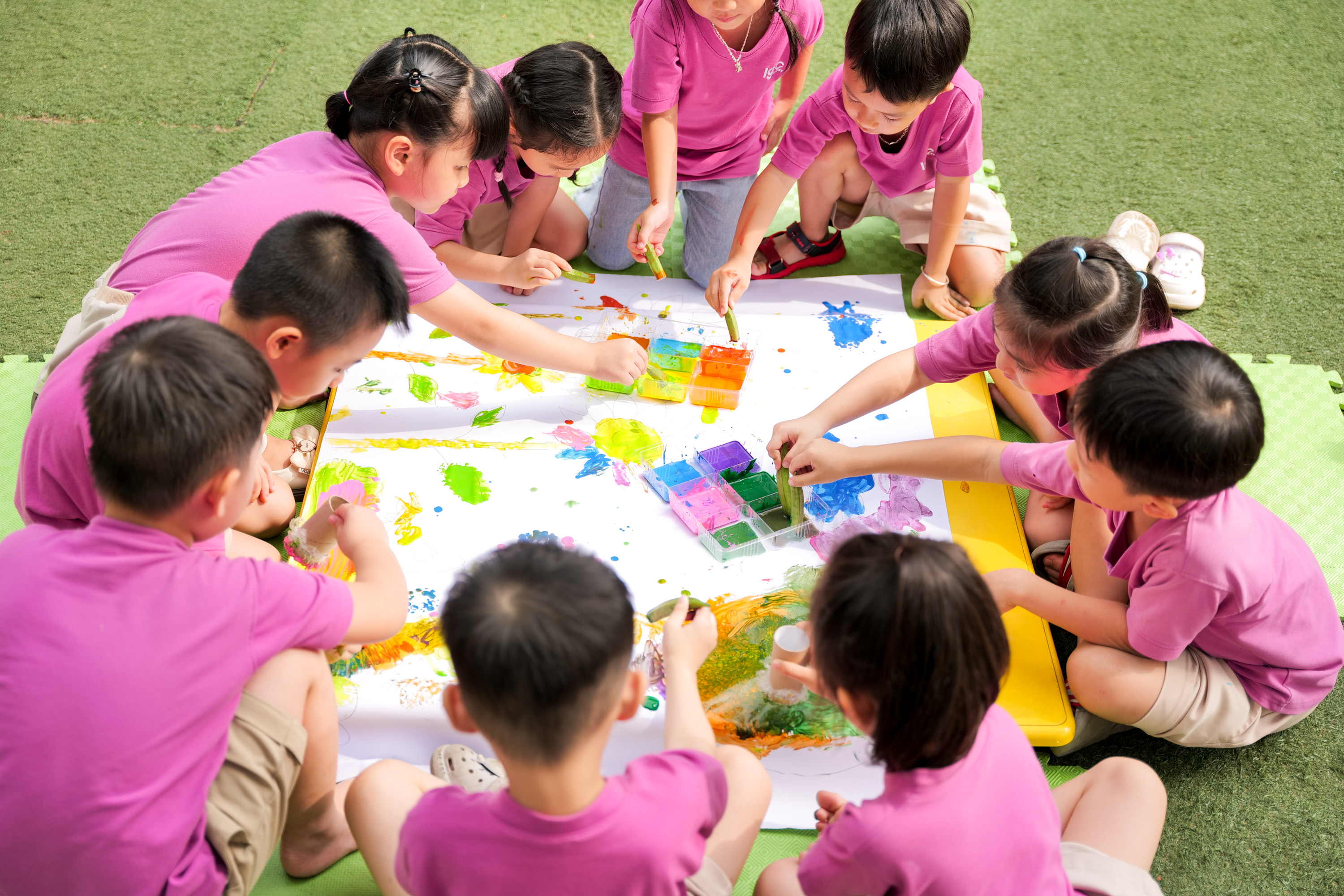 Chương trình chính khóa