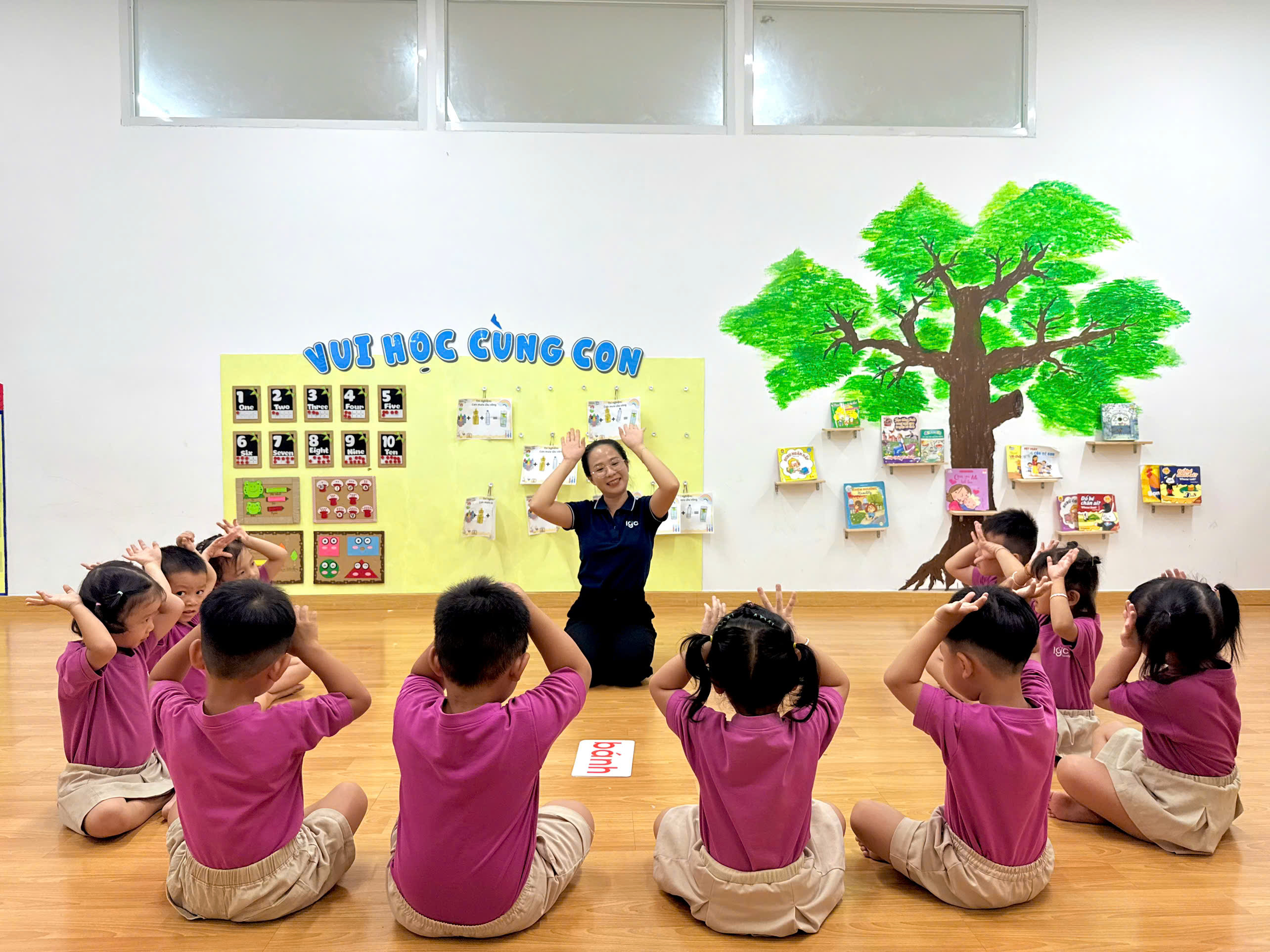 Lớp làm quen chữ và số