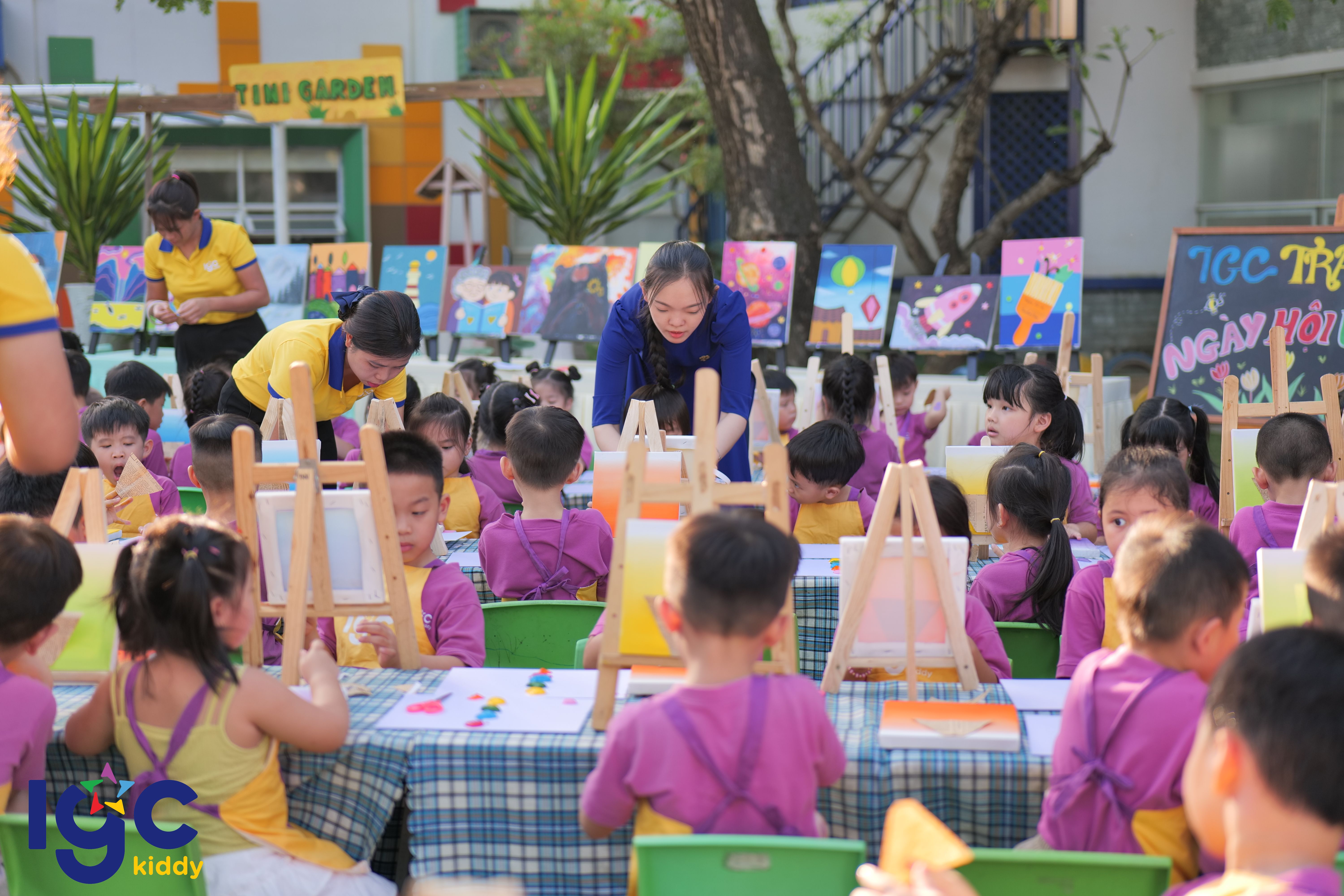 NGÀY HỘI VẼ TRANH