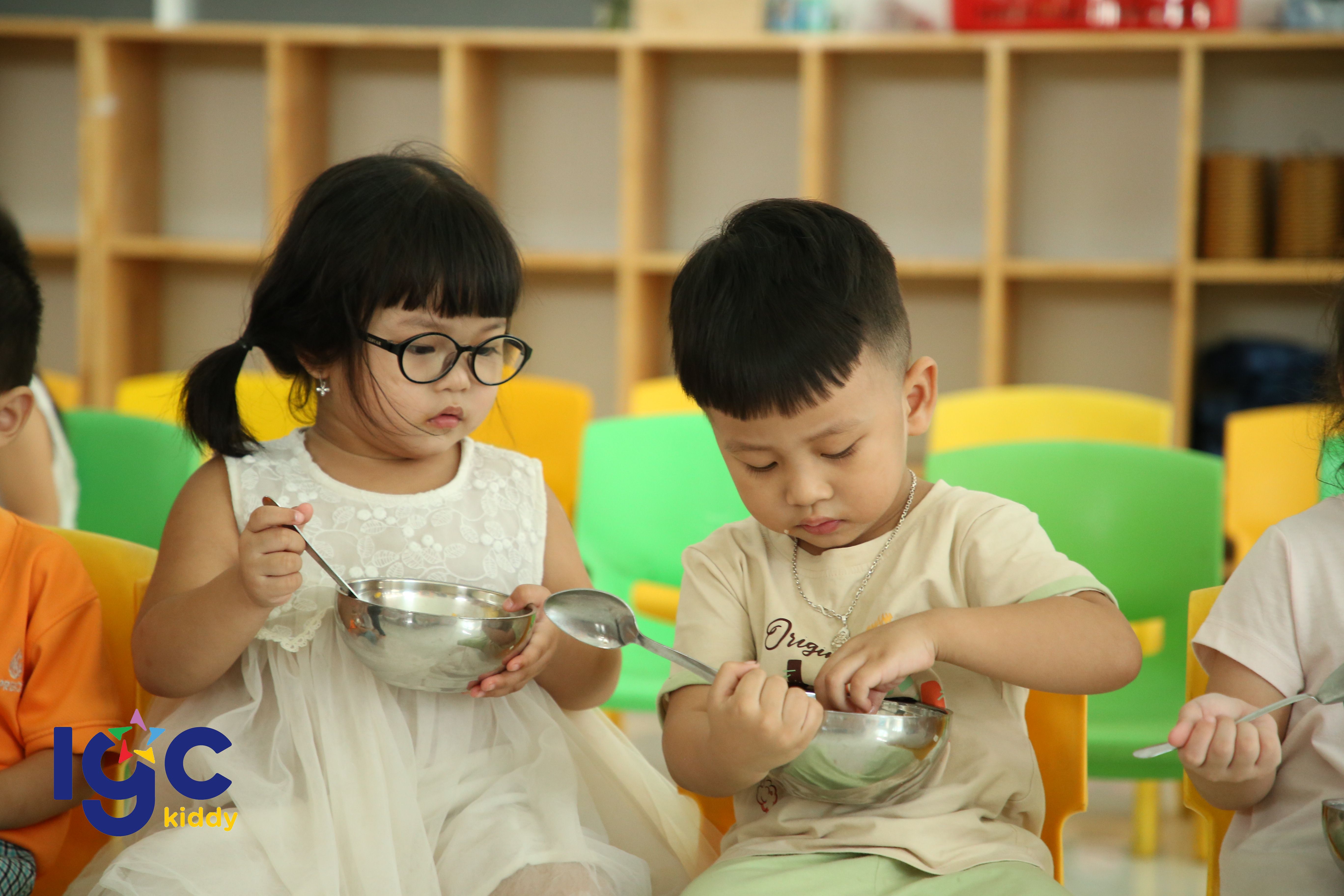 MÓN NGON TUỔI THƠ